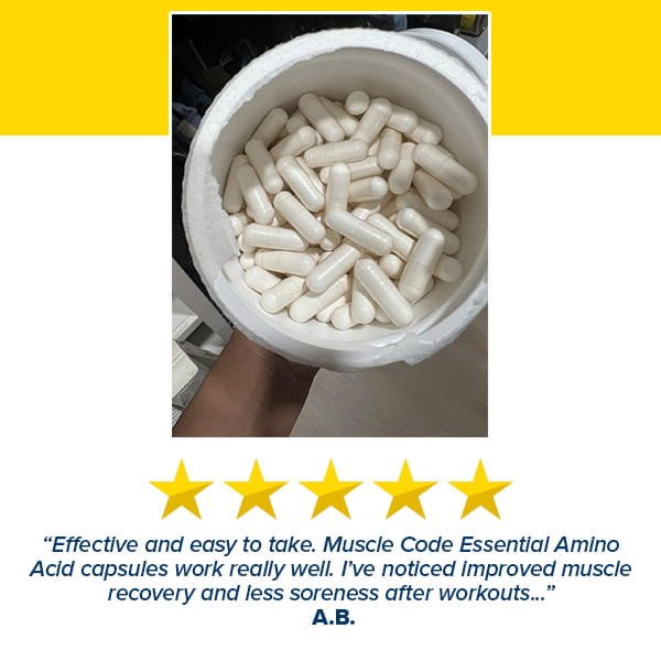 A hand holds a container of Muscle Code Essential Amino Acid Capsules. Below are five yellow stars and a testimonial praising the product for aiding muscle recovery and supporting lean muscle growth after workouts.